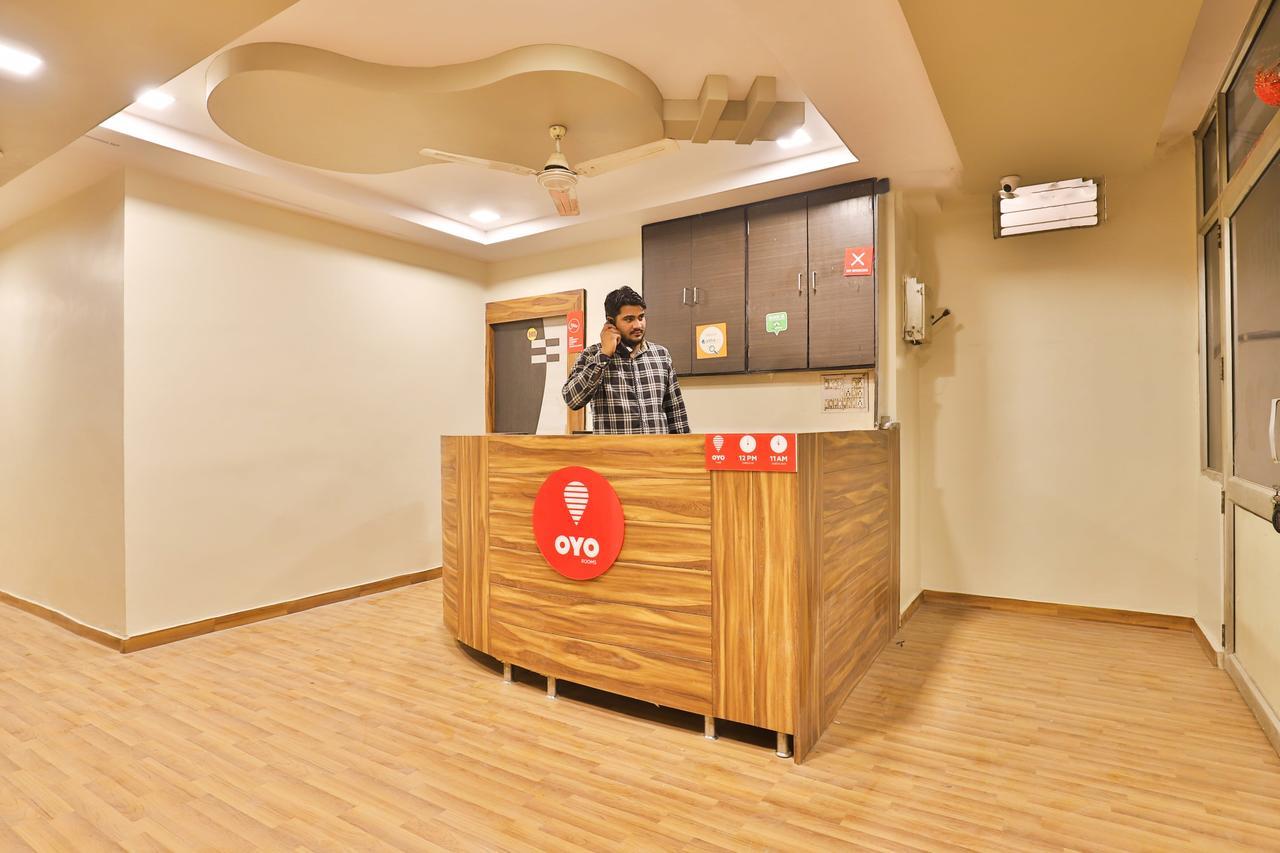 Oyo 11427 Hotel Kalyan Ahmedabad Bagian luar foto
