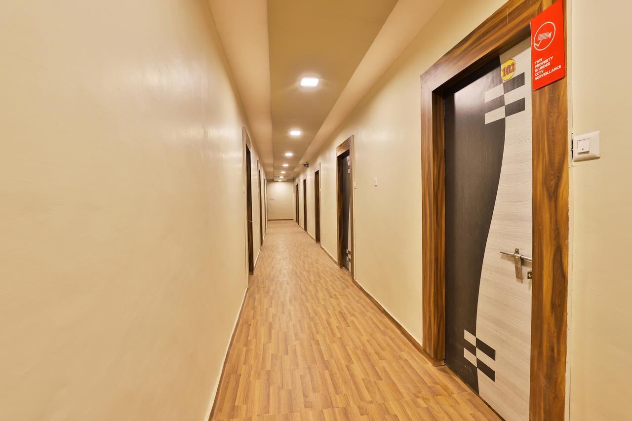 Oyo 11427 Hotel Kalyan Ahmedabad Bagian luar foto
